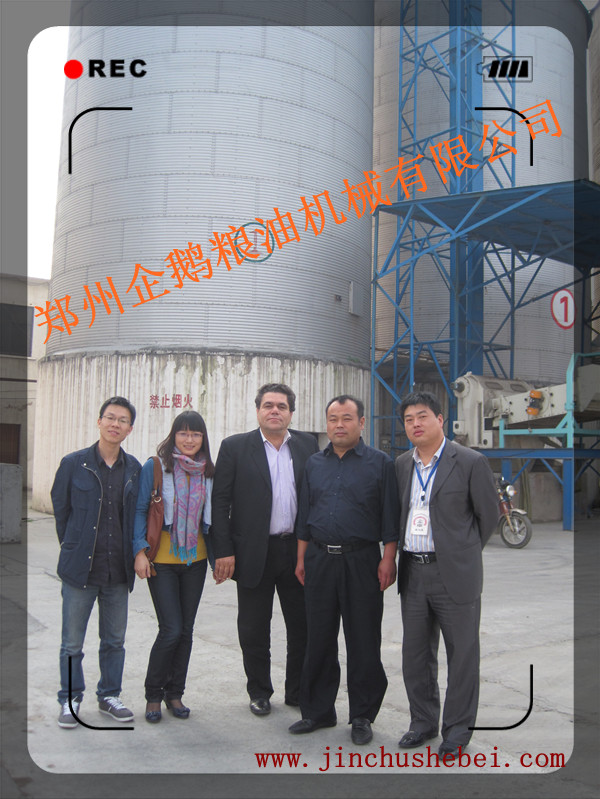 浸出油設(shè)備，預(yù)榨浸出生產(chǎn)線，榨油設(shè)備，精煉油設(shè)備，小型浸出設(shè)備，精煉設(shè)備